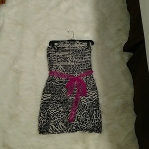 Stretchy fitted dress